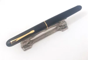 PLATINUM CENTURY BLACK GOLD FOUNTAIN PEN VINTAGE MADE IN JAPAN - Picture 1 of 10