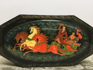 Vintage russische MSTERA handbemalte Lackdose Troika (Schlitten) - Bild 1 von 10