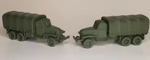 CONFEZIONE 2 - CAMION HO scala 1/87 WW2 6x6 GMC CON BALDACCHINO - JIMMY - DEUCE E MEZZO - Foto 1 di 12