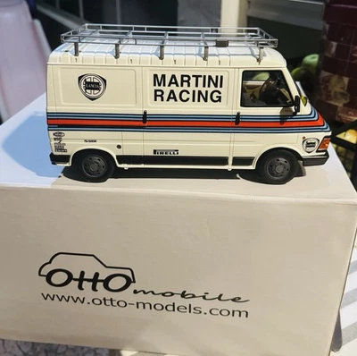 Fiat 242 Martini Racing 1:18 - Immagine 1 di 4