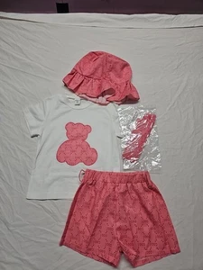 Conjunto de 4 pantalones cortos para niñas de 3-4 años conjunto con cinturón sombrero camiseta sin mangas estampado de oso SheIn nuevo - Imagen 1 de 8