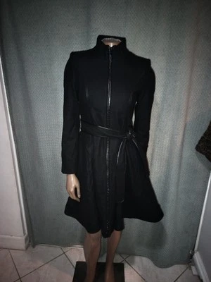 Abrigo de lana acampanado con cinturón Dawn Levy NY Fergie talla XS. Excelente Estado  Foto 1 de 4