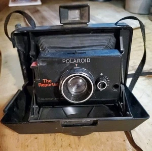 Vintage Polaroid "The Reporter"  Colorpack Folding Land Camera W/strap. Untested - Picture 1 of 8