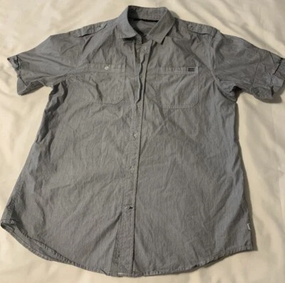 Sean John Men's L Button Up Gray Striped Short Sleeve   Collar Streetwear - Image 1 of 4