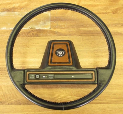 1986-1987 CADILLAC ELDORADO & SEVILLE STEERING WHEEL BLACK Foto 1 de 4