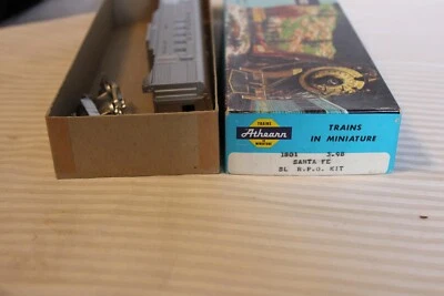 HO Scale Athearn, RPO Passenger Car, Santa Fe, Silver #3406  - 1801 Built - Image 1 of 3