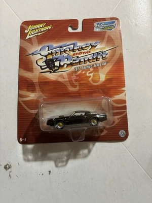 Johnny Lightning Hollywood on Wheels Smokey and the Bandit 1977 Pontiac Trans AM - Image 1 of 3