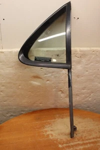 95-05 Chevy Cavalier vent Right Passenger Side rear quarter glass window - Picture 1 of 23