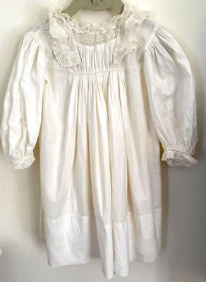 Antiguo vestido para niña del siglo XIX hecho a mano con pintucks y broderie anglaise ZZ298 Foto 1 de 4