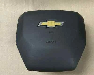2020-2023 Chevrolet Silverado 1500 Driver Wheel Airbag OEM Black - Image 1 of 2