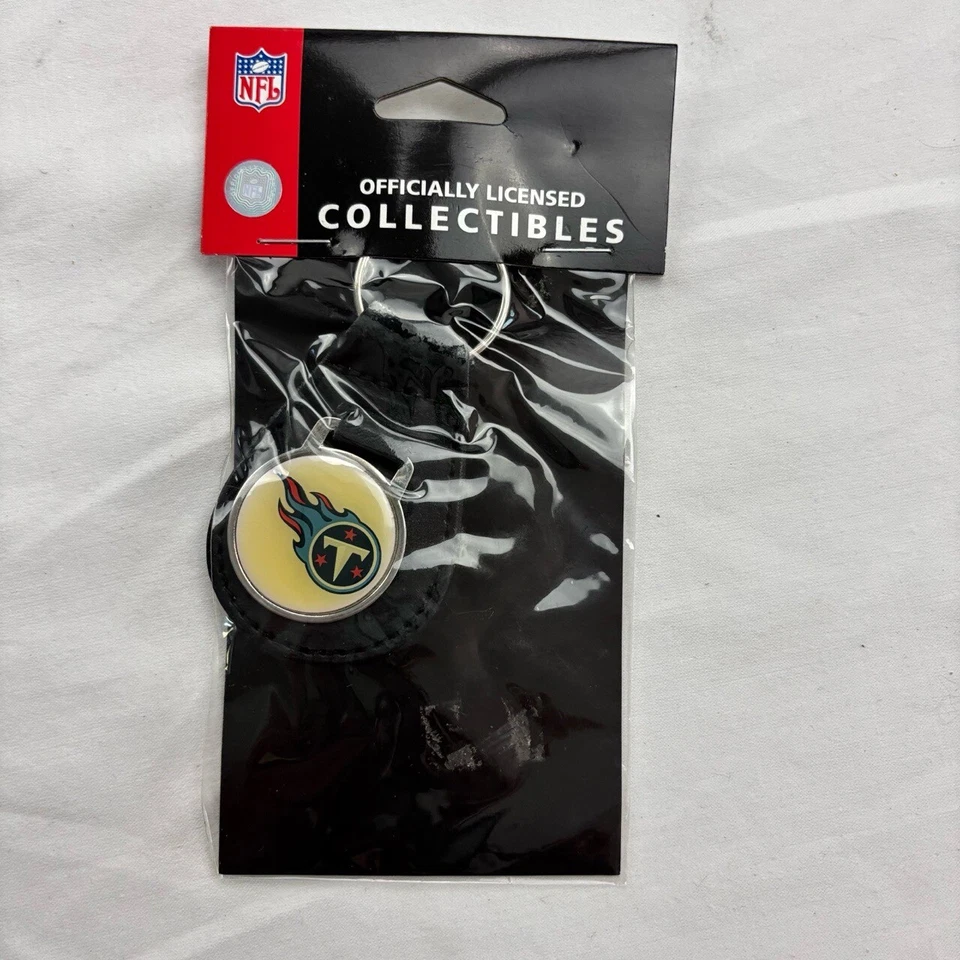 NEW NFL Men's Tennessee Titans Football Keychain Logo Officially Licensed - Image 1 of 4