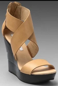 DVF "Opal" NATURAL gekreuzte Keilsandale Größe 9,5M -- 295 $ jetzt 129,99 $ - Bild 1 von 5