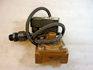 SMC Solenoid Valve, 0.04 Press AC110V 50/60Hz, AC120V 60Hz, pn VXR2260 - Picture 1 of 7