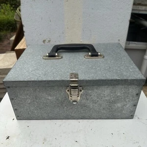 Grabadora de hobby Burgess Record Power de colección en caja de acero galvanizado - Imagen 1 de 12