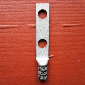 Thomas & Betts 54260BE Copper 2-Hole Lug Standard Barrel Black 1/2" Bolt - Picture 1 of 3