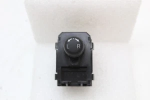 16-24 INFINITI NISSAN TITAN LEFT FRONT MIRROR Switch OEM - Picture 1 of 3