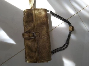 Bolso de Hombro Chloe Cadena Cuero Dorado 28x14cm - Imagen 1 de 10