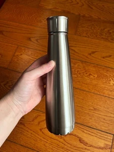 Stainless Steel Vacuum Flask Water Bottle Hot and Cold Thermos - Picture 1 of 4