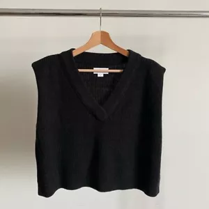 NWOT Black Velvet by Graham & Spencer V-Neck Sweater Vest Sz Medium - Picture 1 of 6