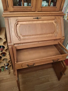 Sekretär mit Vitrinenaufsatz - Bild 1 von 3