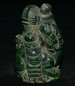 3,6" Stary chiński zielony jadeit rzeźbiony posąg Fengshui Pi Xiu Bestia Tongzi