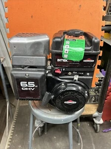 99% Complete Briggs and Stratton Intek I/C Engine 206-3/4” Shaft Output - Picture 1 of 8
