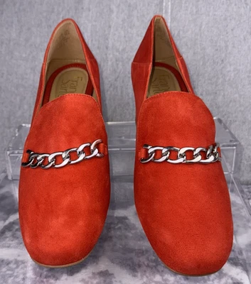 Zapatos de tacón Franco Sarto Layola de gamuza rojos con cadena plateada para mujer talla 6,5 M Foto 1 de 4