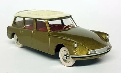 Atlas Dinky Toys Reproduction - 539 Citroen ID 19 Break Gold Diecast Model Car - Image 1 of 4