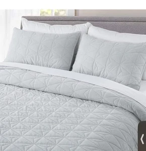Twin XL Steppdecke Set hellgrau - Bild 1 von 2