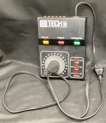 Vtg Tech II Railmaster 2400 Power Pack - Image 1 of 4