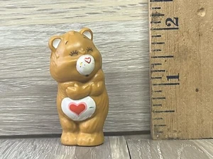 Vintage Care Bears Mini PVC Figur Tenderheart Bear 2" - Bild 1 von 3
