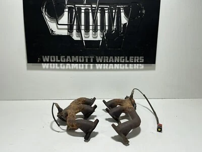 2000-2006 Exhaust Manifold 4.0 Jeep TJ Wrangler 53010195 53010198 Left & Right - Image 1 of 4