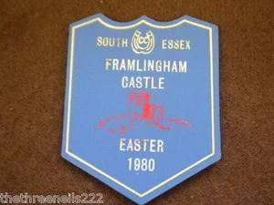CARAVAN CLUB RALLY BADGE - FRAMLINGHAM CASTLE - EASTER 1980 - Picture 1 of 1