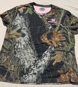 Mossy Oak Women Camo Short Sleeve T-Shirt Size L (10-12) w/ Pink Logo - Picture 1 of 5