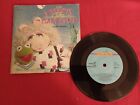 1984 The Muppets Take Manhattan Book And 33 1/3 RPM Record Jim Henson Read Along