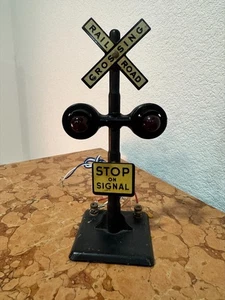 Vintage Railroad Crossing Signal Light Post With Stop On Signal Sign O Gauge - Picture 1 of 12