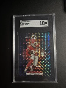Panini Mosaic Skyy Moore Genesis Prizm #111 2023 SGC 10 GEMA como nuevo - Imagen 1 de 2
