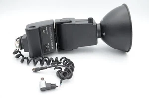 Hasselblad D-Flash 40 with Cord, Reflector and Bulb (Untested) - Picture 1 of 4