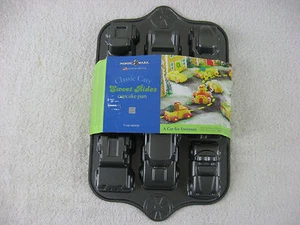 Nordic Ware Classic Cars Sweet Rides Cast Aluminum Cake Pan-New - Picture 1 of 8