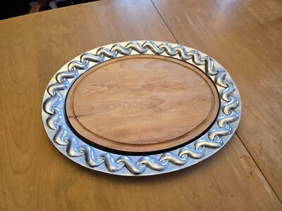 Огромное блюдо для сервировки мяса Mariposa Brillante с разделочной доской 23 x 18 1/2 дюйма - Изображение 1 из 4