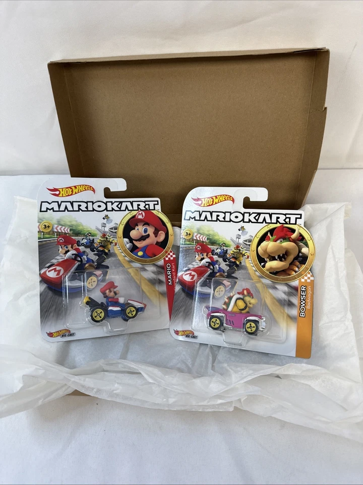 Mattel GBG26 Hot Wheels Mario Kart 1 64 MARIO Standard Kart Diecast Car