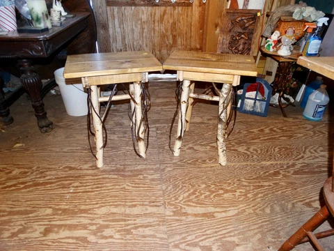 ADIRONDACK  STYLE  SIDE  TABLE   STAND Cover
