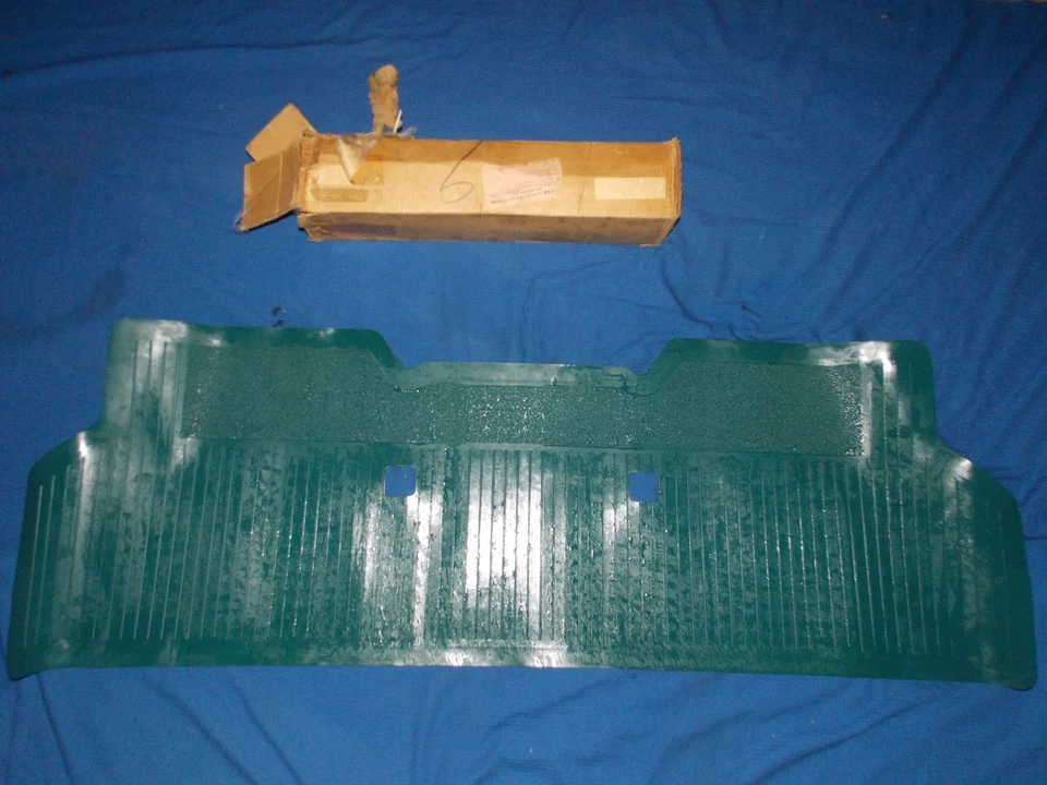 NOS Ford 1964 1965 Falcon  Full Rear Floor Mat Rubber Emblem 260 289 Turquoise - Image 1 of 1