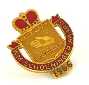 VTG 10K YELLOW GOLD WM SCHOENINGER AWARD 1966 FIDELITY HARMONY MASONIC ? 2.3G - Picture 1 of 2