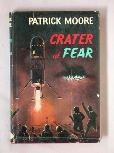 1st US Ed CRATER OF FEAR Sir Patrick Moore 1962 HC/DJ SCIENCE FICTION BOOK - Imagen 1 de 7