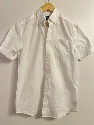 Lee Uniforms White Button Down Short Sleeve Shirt Men’s Small Casual Work Top - Image 1 of 3