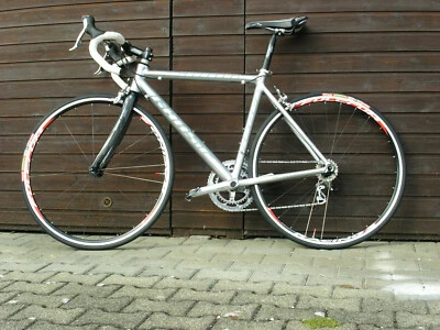 GHOST Race 7000 Retro Rennrad (2020 aufgebaut mit Ultegra Komponenten) - Bild 1 von 4