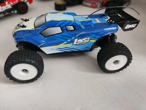 Losi RC Mini 4x4 Brushless Truggy 1:24 Scale W/ 3cell Battery  - Picture 1 of 7