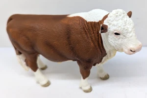 2008 Schleich Hereford mucca da latte sterzo toro fattoria giocattolo marrone e bianco (orecchio rotto) - Foto 1 di 10