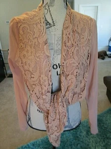NUEVO CON ETIQUETAS Anthropologie Hazel Talla Grande COLOR DESNUDO TRANSPARENTE ENCOGIMIENTO DE HOMBROS CON ENCAJE - Imagen 1 de 6